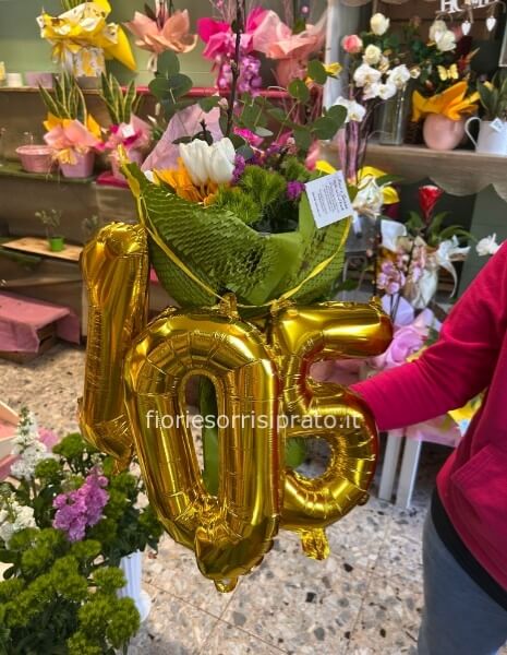 BOUQUET DI FIORI CON PALLONCINI